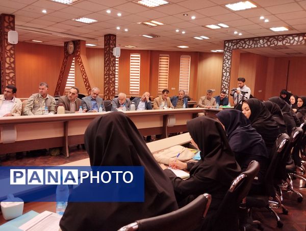 کارگاه آموزشی روسای ادارات آموزش، ترویج و مشارکت های مردمی ادارات کل منابع طبیعی آبخیزداری کشور در مشهد