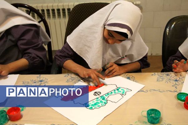 نمایشگاه دستاوردهای دانش‌آموزان استثنایی یزد