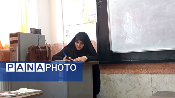 برگزاری چهل و سومین دوره مسابقات قران و عترت دانش آموزی در مقطع ابتدایی دختران