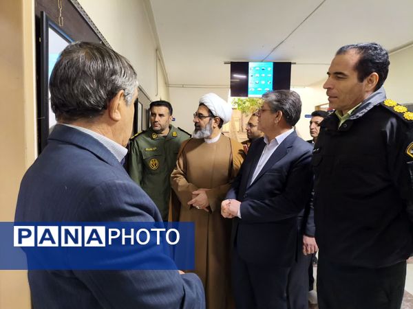 به صدا در آمدن زنگ انقلاب در مدارس اسلام آباد غرب 