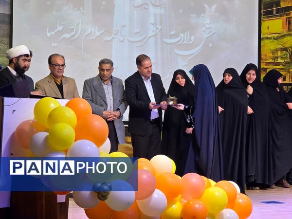 مراسم اعطا حکم اعضای کمیته‌های موسسه علامه امینی مشهد