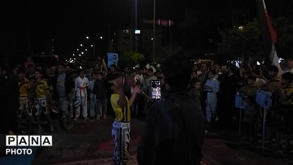 بیعت ورزشکاران  نیشابوری با رهبر انقلاب-۱