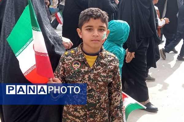 خروش مردم  فلارد در راهپیمایی ۲۲ بهمن