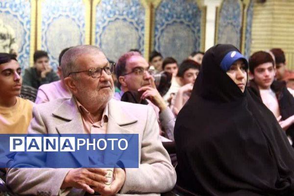 طنین میثاق بندگی در بهار انقلاب