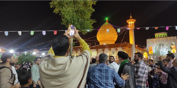 شادپیمایی بزرگداشت حضرت شاهچراغ(ع)