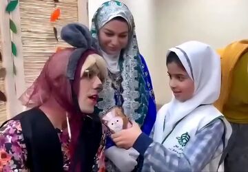 یک روز جذاب برای دانش آموزان دبستان میرشمسی با تماشای تئاتر «تله‌موش»