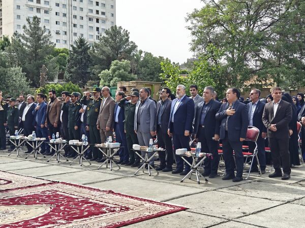 زنگ «سپاس معلم» در کرمانشاه 