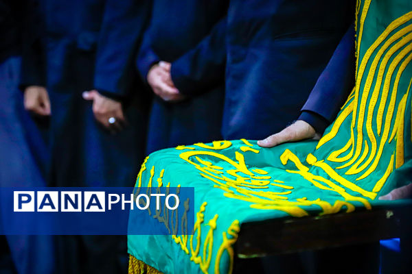 بزرگداشت شهدای خدمت در مصلای اعظم امام خمینی(ره) تبریز 