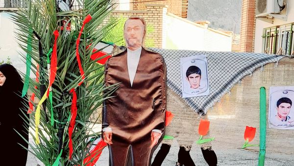 نواخته شدن زنگ مهر در  مدارس شهرستان لنده