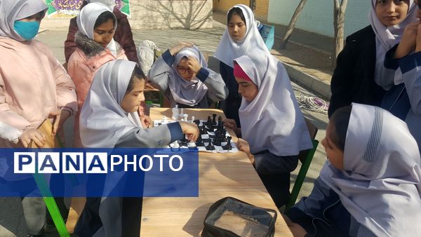 حال و هوای مدارس ملارد در ایام الله دهه فجر و اعیاد شعبانیه 