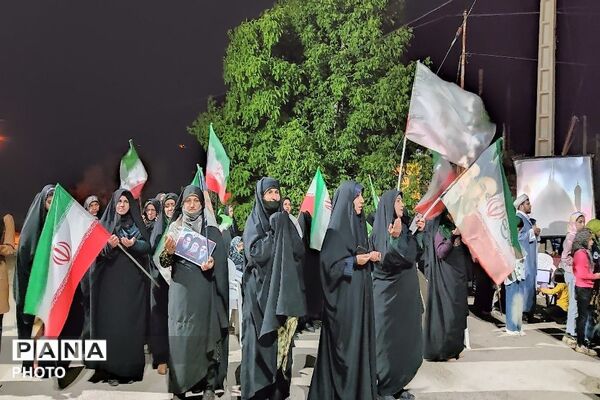 تداوم اجتماعات خیابانی در نیشابور