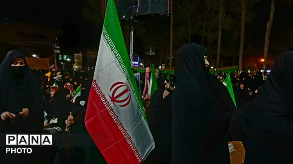 شکوه همبستگی در نجف آباد