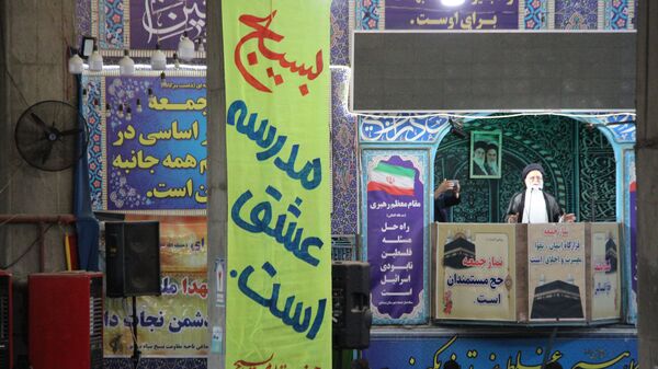 نماز عبادی سیاسی جمعه در هفته بسیج مستضعفین در نیشابور 