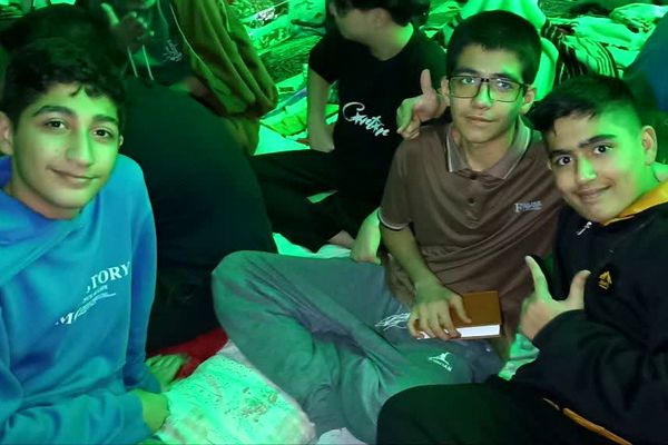 اولین روز حضور پسران ناحیه دو شهرری در مراسم معنوی اعتکاف 