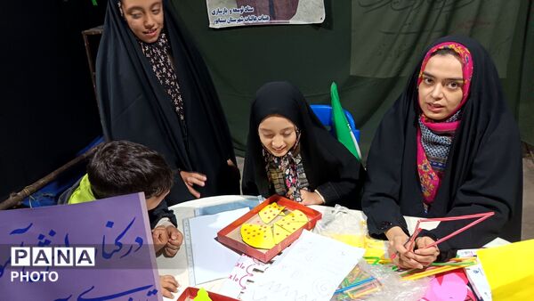 تجمع خودجوشانه مردم برای خونخواهی رهبر شهید