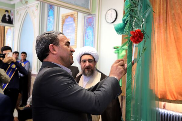 طنین زنگ نماز در مدارس آذربایجان‌شرقی