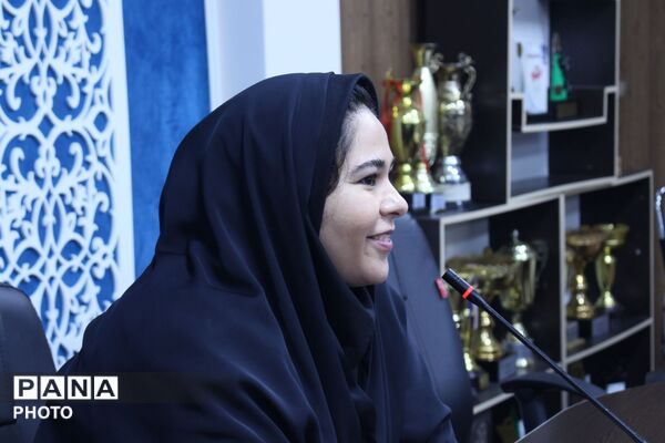 نشست هم‌اندیشی خبرنگاران پانا بهارستان؛ تجلیل از برترین‌ها و استقبال از اعضای جدید
