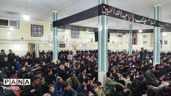 مراسم بزرگداشت رهبر شهید امت در هوراند
