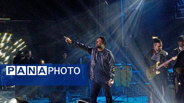 کنسرت محمد علیزاده در جشنواره موسیقی فجر خراسان رضوی 