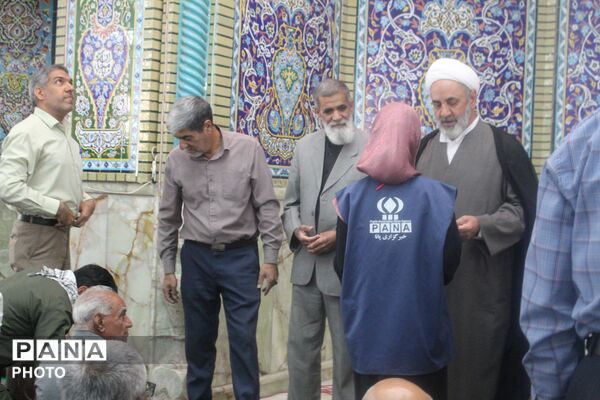 نماز جمعه امروز کرمان از نگاه دوربین