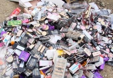 کشف بیش از ۳ هزار قلم لوازم آرایشی قاچاق در شمال تهران