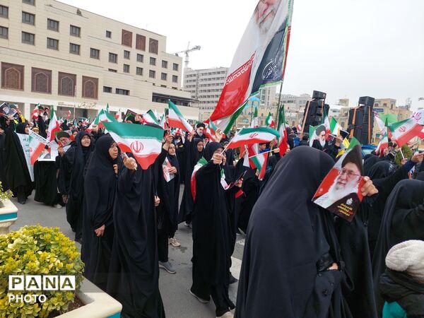 اجتماع نوجوانان تشکل های دانش‌آموزی در مشهد
