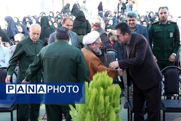 جشن باشکوه «جوانه‌های هفتم» در مدرسه دخترانه نجابت آشخانه