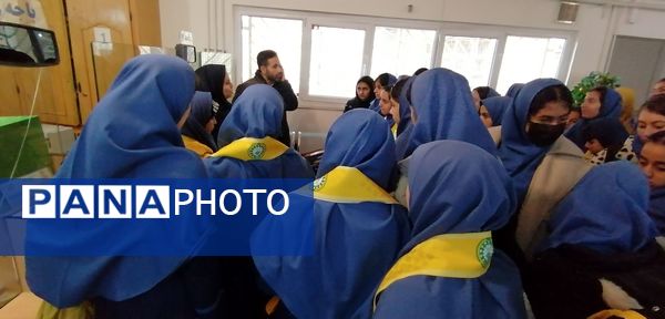بازدید دانش‌آموزان پیشتاز از شعبه تامین اجتماعی شهرکرد