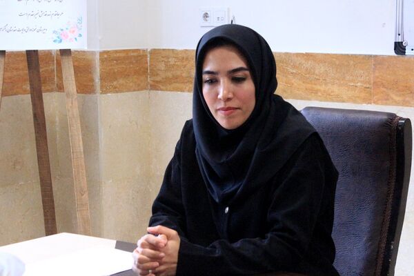  کارگاه دانش‌افزایی زبان انگیلیسی در دبیرستان‌ولایت بهارستان‌دو