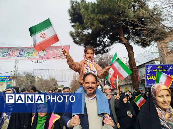 راهپیمایی 22 بهمن با حضور گسترده ای از مردم در شهرستان نیشابور