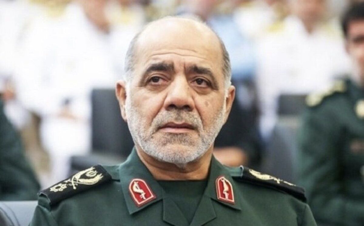 هشدار سرلشکر عبداللهی درباره نزدیک شدن نیروهای مسلح بیگانه به تنگه هرمز