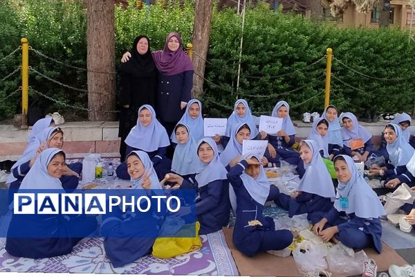 برگزاری اردو درون مدرسه‌ای در بهارستان ۲