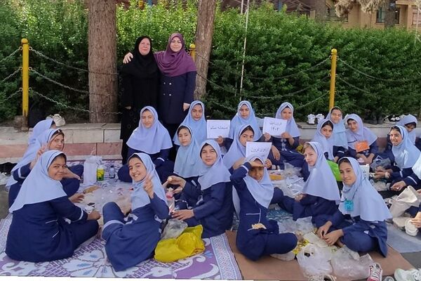 برگزاری اردو درون مدرسه‌ای در بهارستان ۲