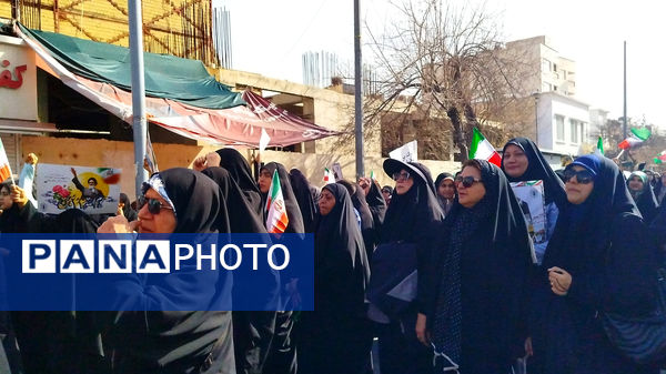 حضور پرشور مردم شیراز در چهل و هفتمین سالگرد پیروزی انقلاب اسلامی ایران 