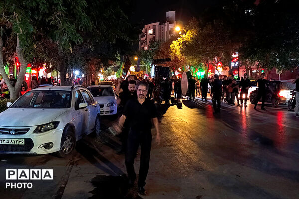 بجنورد یکپارچه در سوگ حسین(ع)