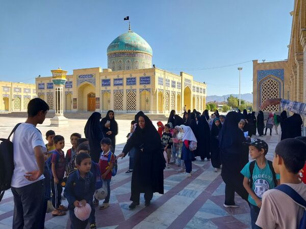 اردو تفریحی کلاس‌های اوقات فراغت آرامگاه شهید مدرس(ره)