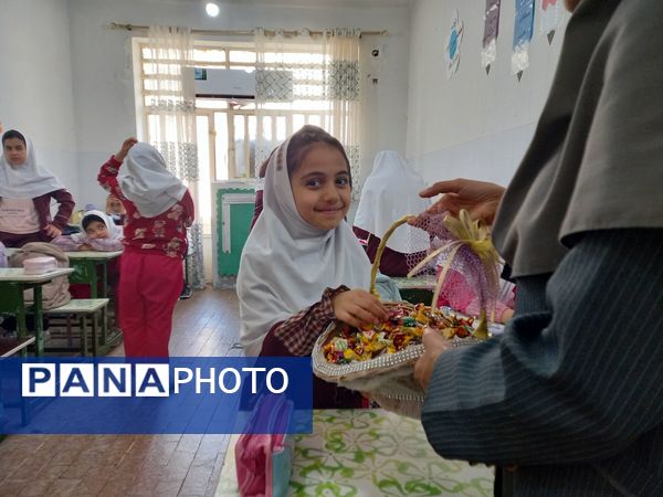جشن نیمه‌شعبان در دبستان مریم؛ تجلی شادی، خلاقیت و ارادت به امام زمان(عج)