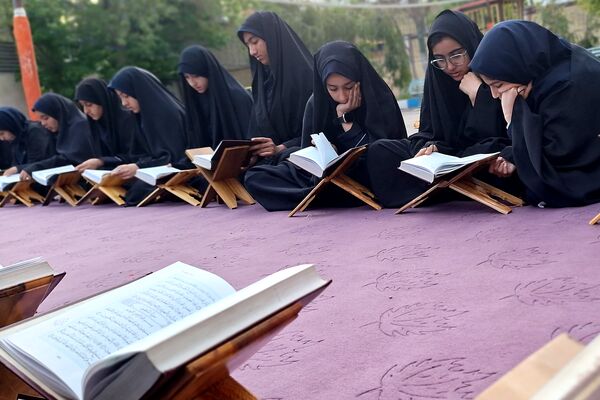 مهمانی فرشتگان بر خوان گسترده ضیافت الله در واپسین لحظات ملکوت