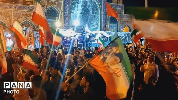 رژه باشکوه جان‌فدایان کازرونی