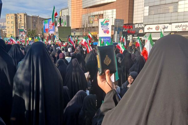 راهپیمایی و همبستگی مردم شهرستان پردیس در محکومیت اقدامات تروریستی