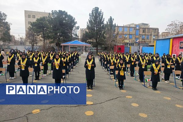  همایش «یاوران انقلاب» با محوریت نقش آفرینی دانش آموزان در گام دوم انقلاب