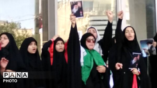 بازگشت آقای شهید ایران به خانه ی پدریشان