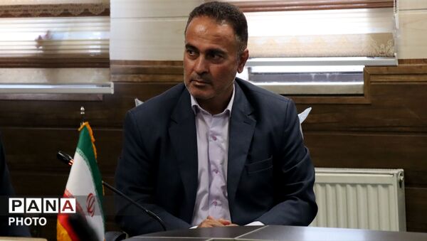تقدیر از برترین‌های پرورشی پاکدشت 