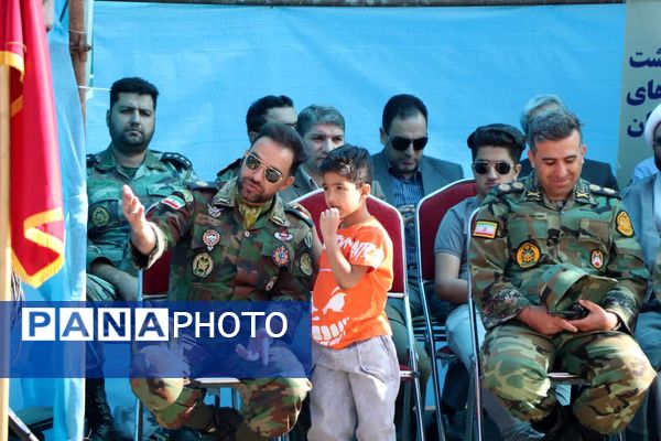 مراسم رژه روز ارتش در شیراز