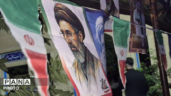 فارسان در مسیر کربلا؛ صد و پنجاه و پنجمین تجمع شبانه مردم با حال‌وهوای اربعین