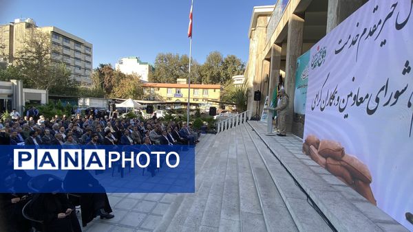 برگزاری صبحگاه مشترک بسیج فرهنگیان به مناسبت هفته دفاع مقدس