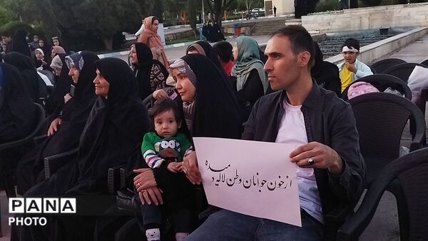 اهالی فرهنگ، هنر و رسانه نیشابور همانند مردم پای کار انقلاب 