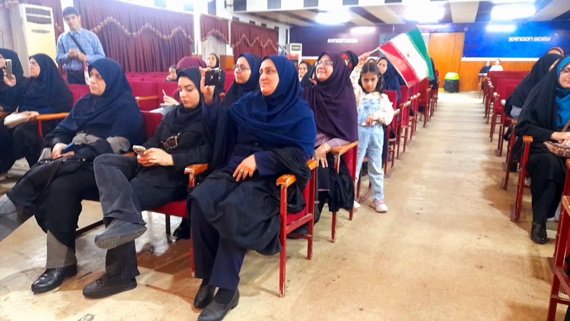 کارگاه توانمند مربیان پیشتاز کانون برادران قائمشهر