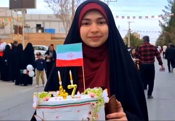 جشن پیروزی انقلاب اسلامی در شهرستان مهریز