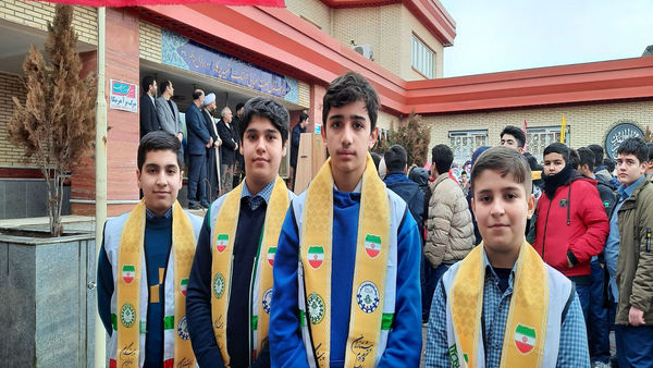 جشن انقلابی و جهاد تبیین در دبیرستان فرهنگ شهید پرکار مراغه